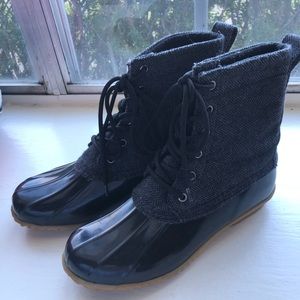 G.H. Bass & Co. Duck Boots